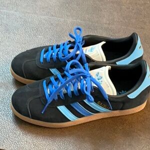 Adidas Wmn's Gazelle Black Blue IE9124 -Suede Sneakers Retro Originals Sz 6